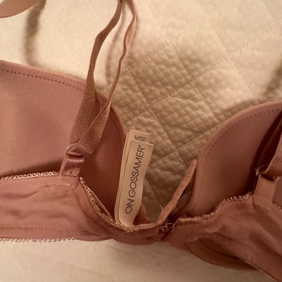 On Gossamer Nude Push Up Bra ⭐️ - Picture 3 of 4